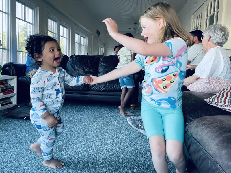 Bobby's Family Loves to Dance! Tatum & Her Cousin Dancing
