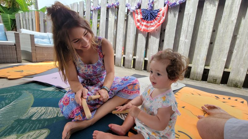 Liesa & Luna at Music Class